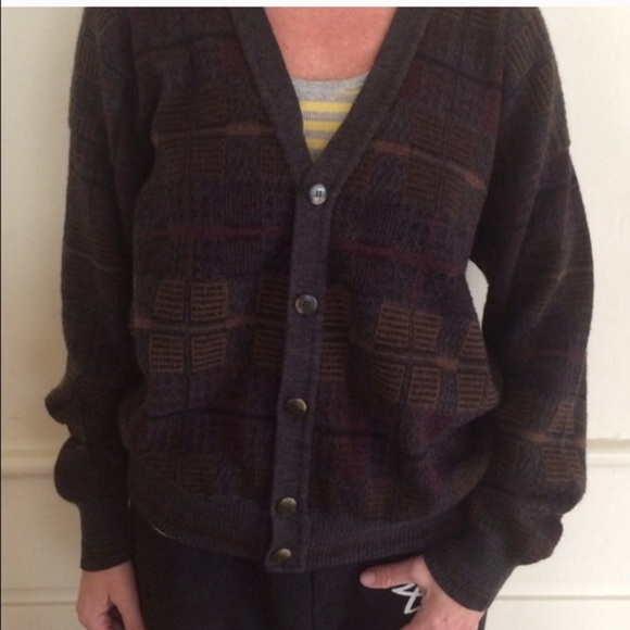 LF Vintage Cardigan - Studded Back Cut Out, Sz M - Picture 3 of 4